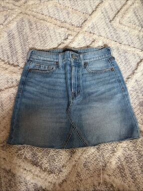 Aero jean skirt
